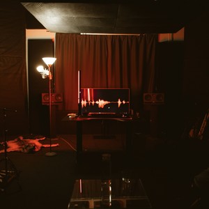 На недельке (Explicit)