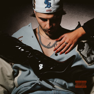 Assassina (Explicit)