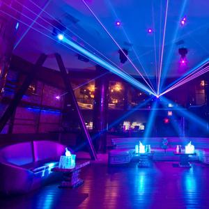 NxtYung - (feat. Soulz & LON3R) (Explicit)