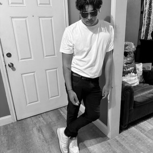 Momma Ain't Raising No *****. (Explicit)