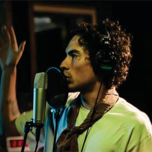 Quieren Mi Luz (Explicit)