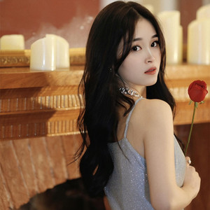 相伴一身渡红尘 (伴奏)