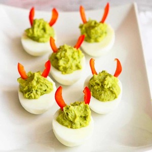 Devilicious [feat. Jordan Polovina] (Desert Wolf Remix)