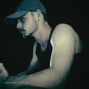 Gonna Be Alright. (feat. Holly)