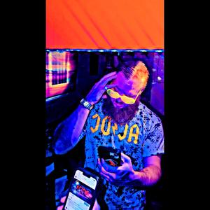 Feelin lost in my head (Explicit)