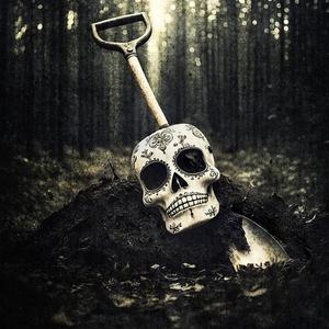 Dia de los Muertos (feat. Keeko, Knackpunkt, Proton Endzeitfunk & InsaneBeatz) (Explicit)