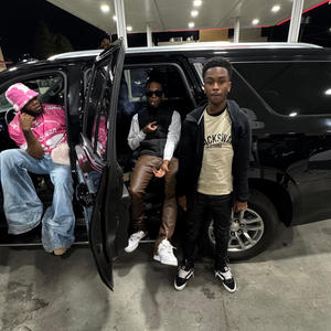 Holes (feat. Rell) (Explicit)