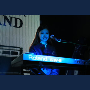 写一首情歌给陌生人