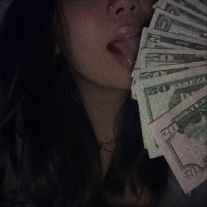 GREEN (feat. Cholyd) (Explicit)