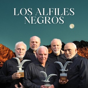 Los Alfiles Negros