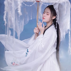 青城山下白素贞