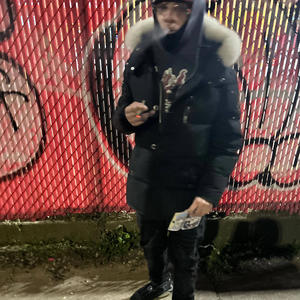 Rzzz On a Blitz (feat. Kartier Brim, Bdot Aston) (Explicit)