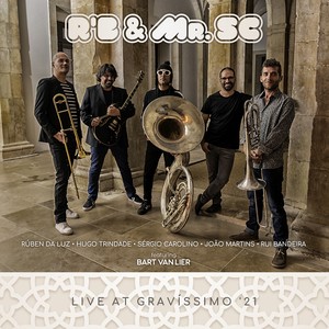 FF (feat. Rui Bandeira, Sergio Carolino, Ruben da Luz, Hugo Trindade, João Martins & Bart Van Lier) (Live)