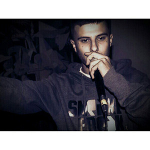 Cooking in da' moon (Impro) (Explicit)