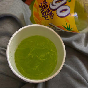 I heart green (Explicit)