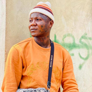 Os Vampira Squad - Vamos bater (feat. King Max & Dama Spraite)