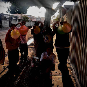 Right or wrong (feat. LxSparks, OneeupJ & LxTrublz) (Explicit)