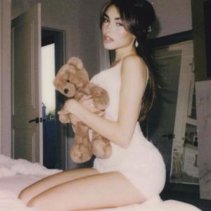 Madison Beer (Explicit)