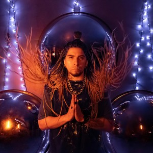 At Your Door (feat. Pablo Hernandez & Joey Diamond) (Explicit)