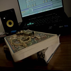 Cold Days (RUNNIN') (Explicit)