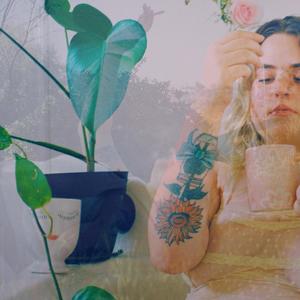 Chamomile Honey(feat. Charlie Curtis-Beard)