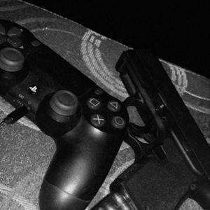 falling leaves (feat. raynen) (Explicit)