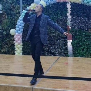 爱着别人想着我 (伴奏)