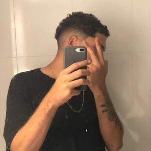 Sarra no Pente da Glock (feat. MC RANGEL, Mc Mr Bim & Mc Menor da VG)