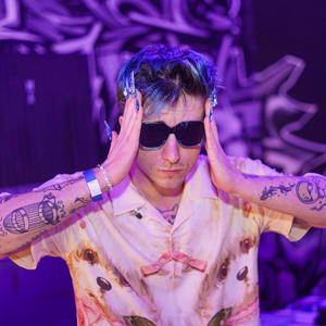 Nesnášim Psa (feat. Pingi & DejvDee) (Explicit)