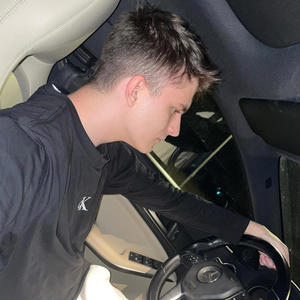 GÂNDURI ÎNAINTE DE VIITOR