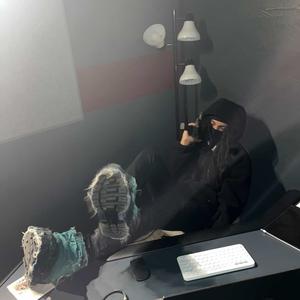 catch a fish (feat. Vlorich) (Explicit)