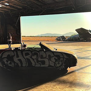 Laser Beams in a Range Rover (feat. Fukkit) (Explicit)