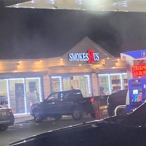 Smokes-R-us