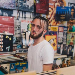 STIEK UIT (feat. ABBYTHEBADDY) (Explicit)