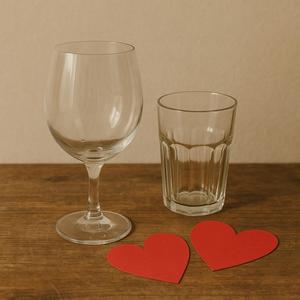 Verres vides, cœurs pleins