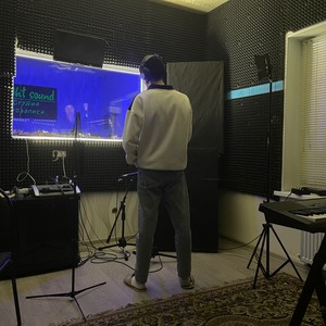 Yoola как НЛО (Explicit)