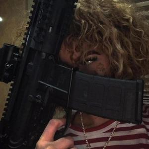 Colt chrome (Explicit)