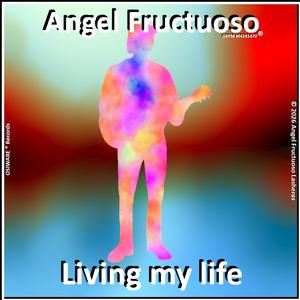 Living my life封面