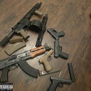 MICRO DRAC KEEP DANCING (feat. 9kwarrioranGelZ) (Explicit)