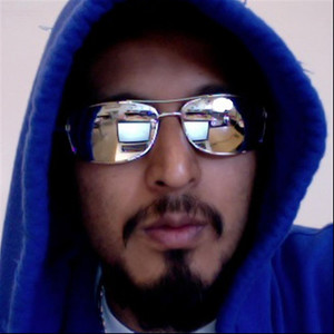 Pentagon(Feat. Frank John James, Mad Bluntz, Geographic & Prophet) (Explicit)