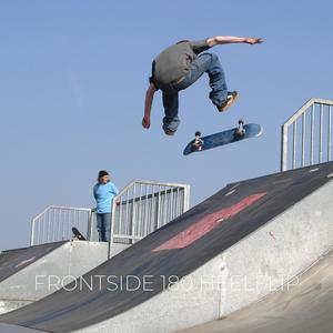 Frontside 180 HeelFlip