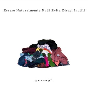 Essere naturalmente nudi evita disagi inutili (Explicit)