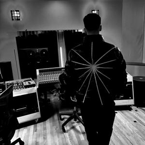 Im right (feat. Ellis Prescott)