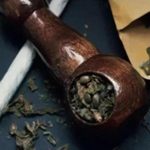 La Mota Voy A Fumar (Explicit)