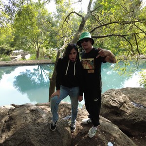 Creyente (feat. Livera Insomne) (Explicit)