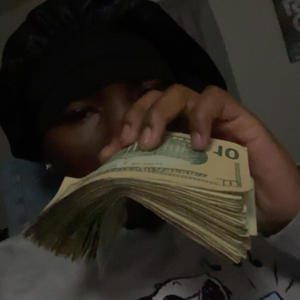 Pop Out (feat. lil santanna) (Explicit)