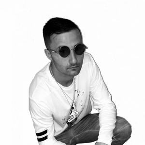 #Tagz (feat. Four) (Explicit)