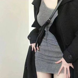 玫瑰藏在浅风中 (DJ版)