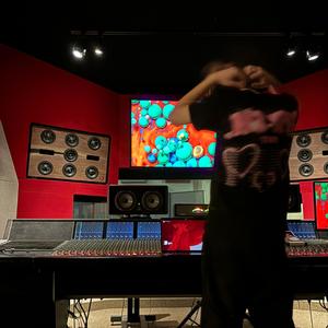 Woke up rich (Explicit)