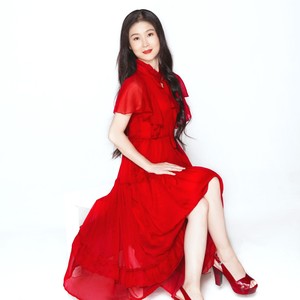 歌曲：灯火里的中国